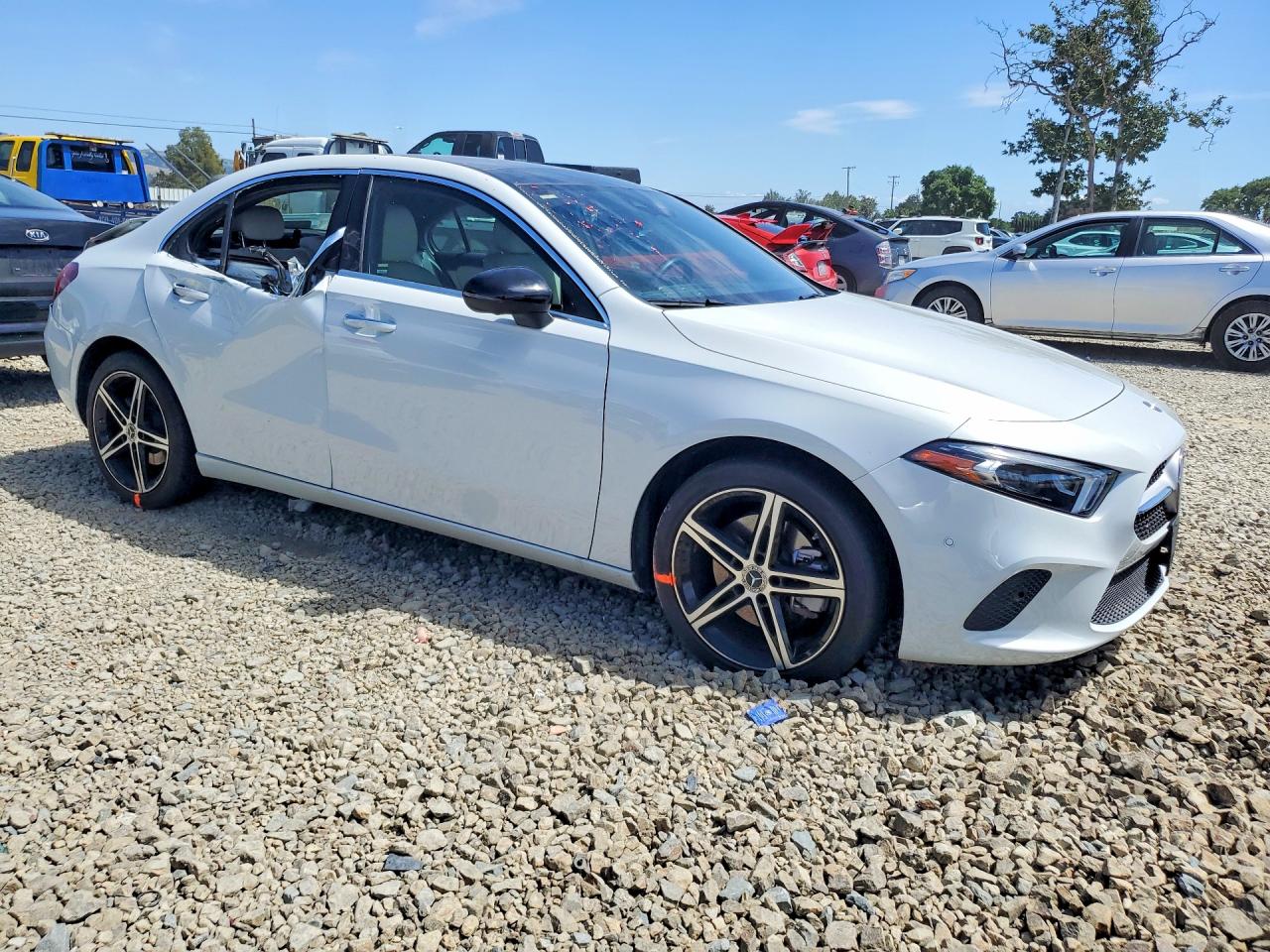 2019 MERCEDES-BENZ A-class VIN WDD3G4EB5KW024763 photo 4