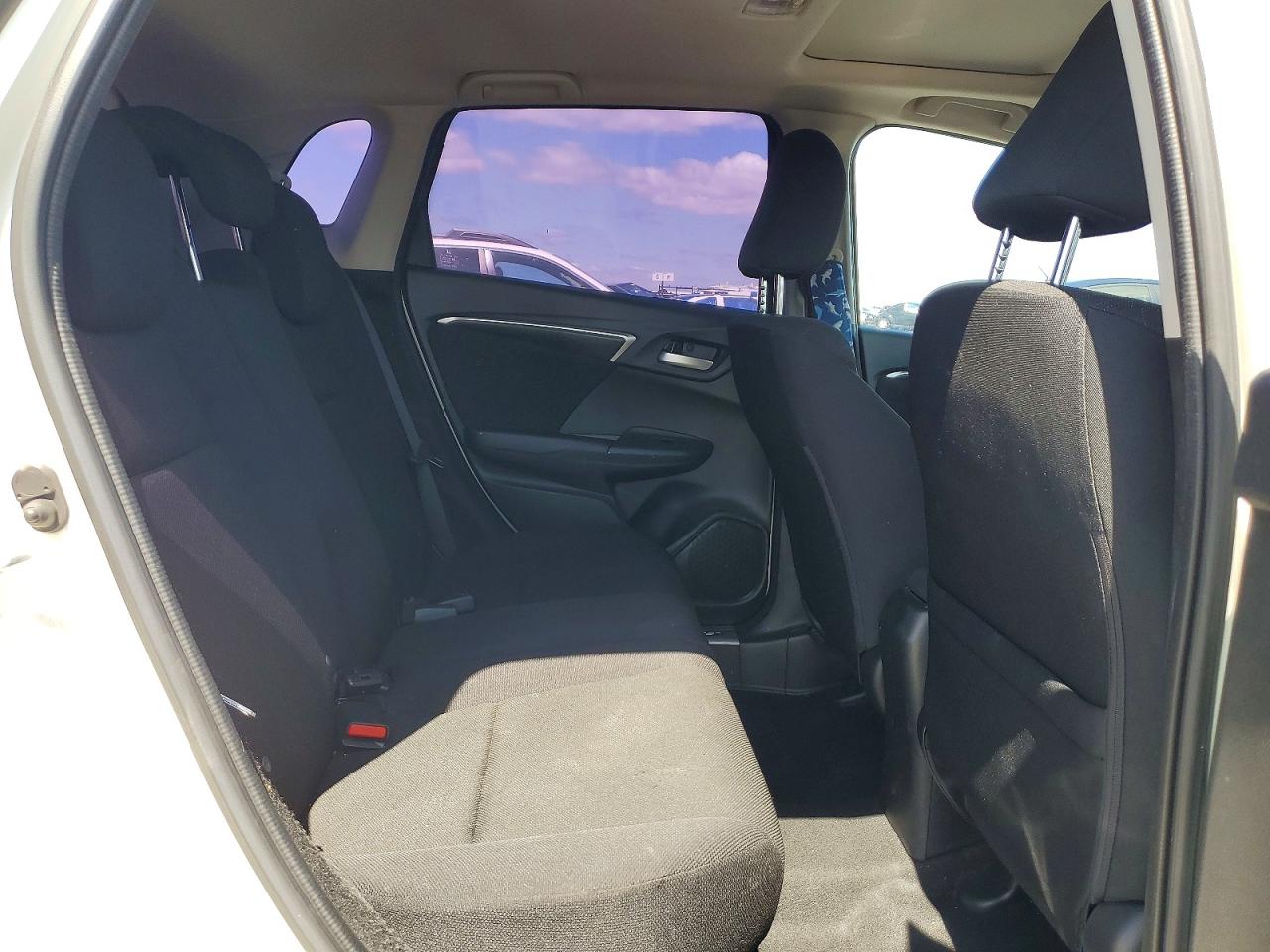 2017 Honda Fit VIN JHMGK5H72HS015914 photo 10
