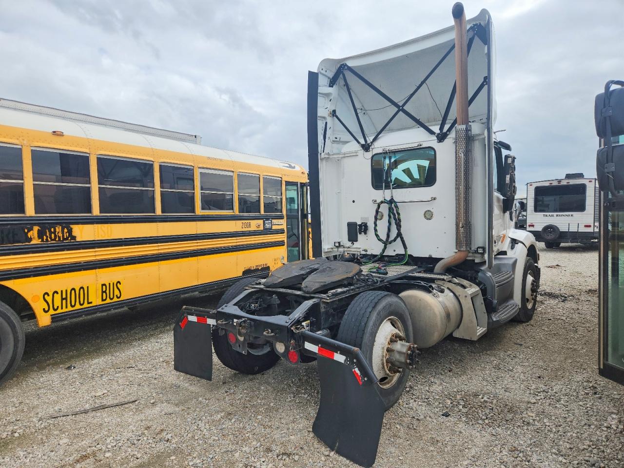 2020 PETERBILT All other VIN 1XPBA48X0LD685868 photo 4