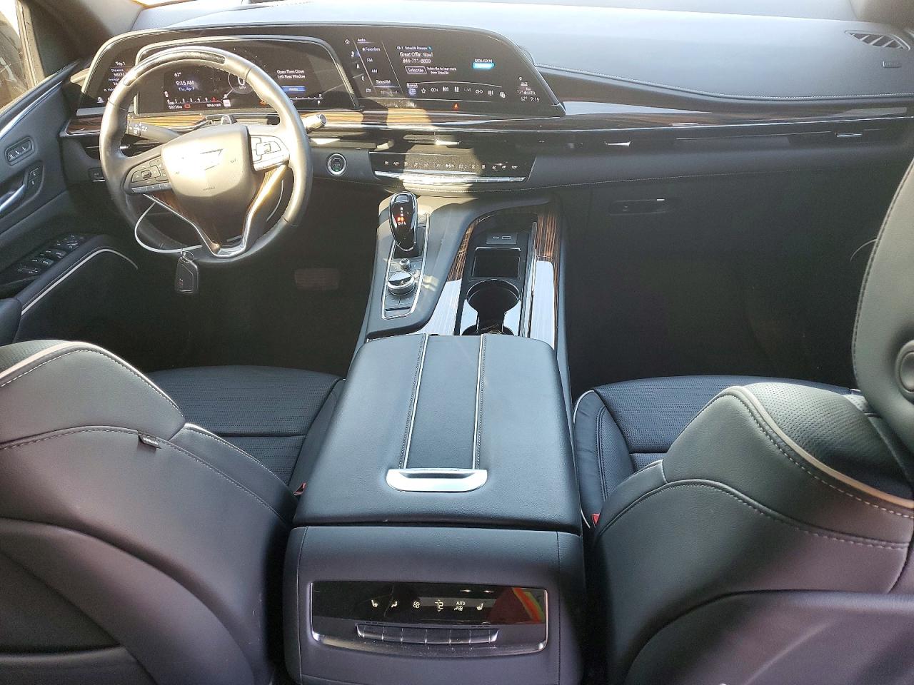 2024 Cadillac Escalade VIN 1GYS4BKL3RR268494 photo 8