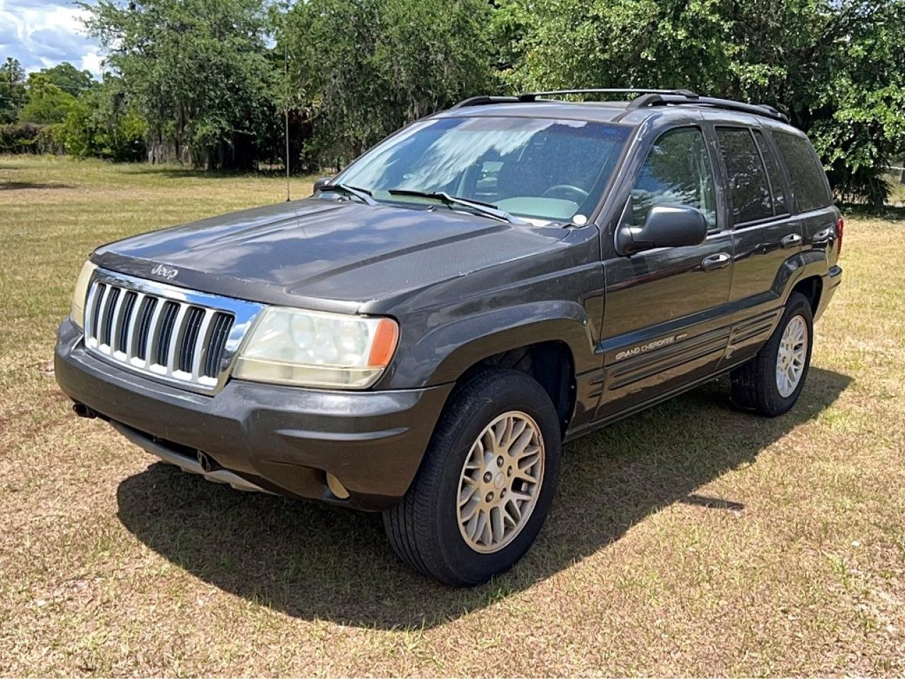 2004 Jeep Cherokee VIN 1J4GW58S14C372462 photo 2
