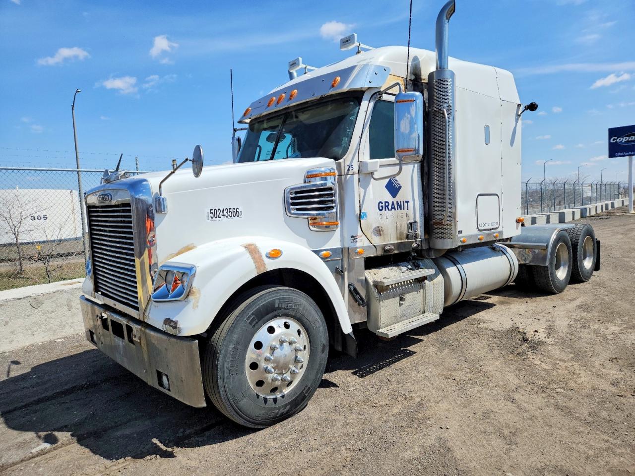 2016 FREIGLINER All other VIN 3AKJGND64GDHN6908 photo 2