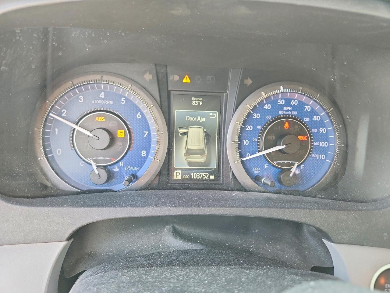 2015 Toyota Sienna VIN 5TDYK3DC5FS656896 photo 9