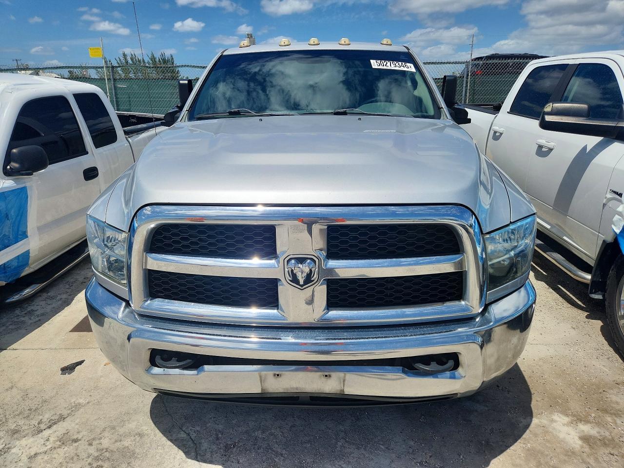 2015 Ram 3500 VIN 3C63RRGL9FG666650 photo 5