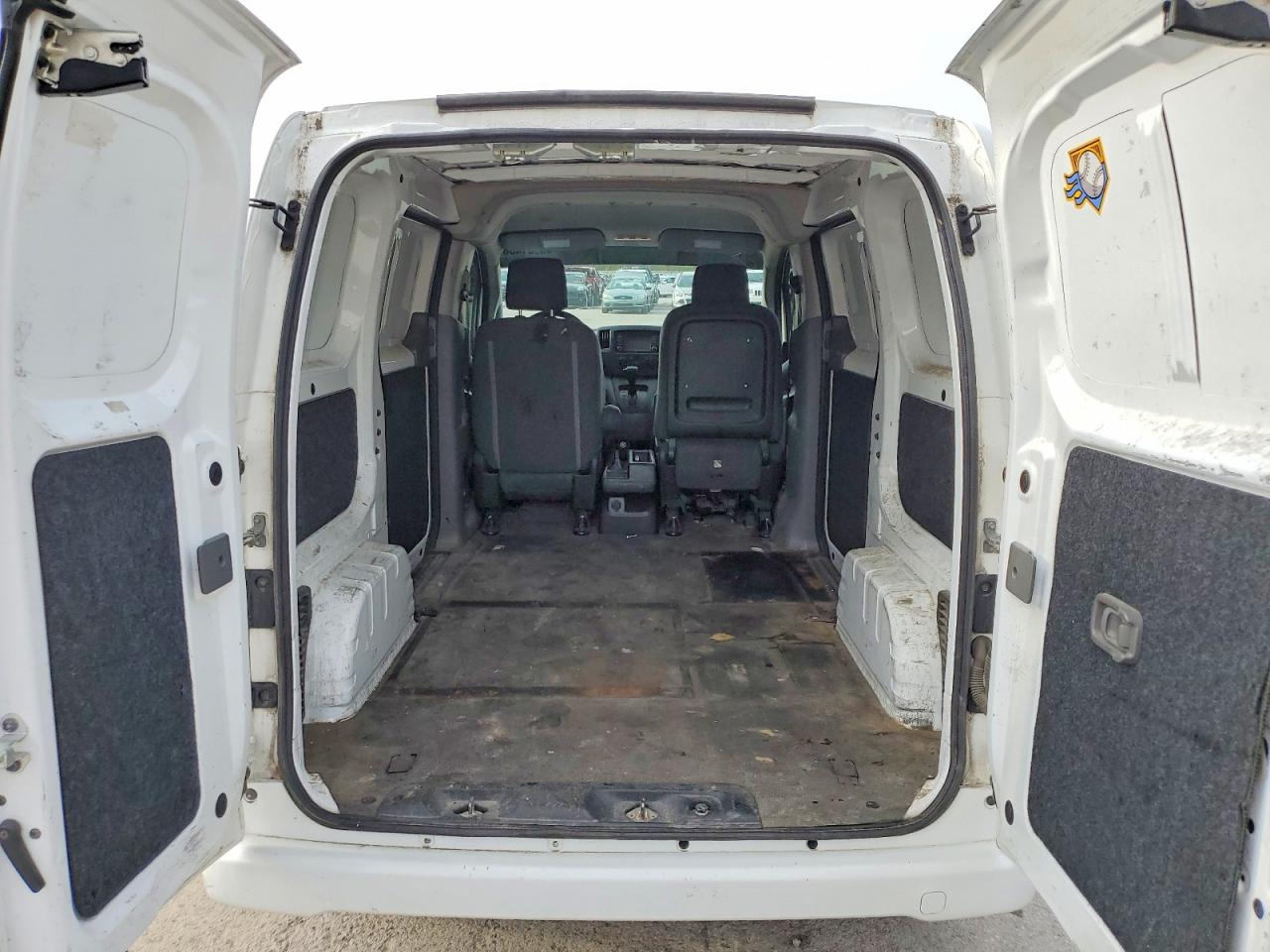2017 Nissan Nv VIN 3N6CM0KN2HK713655 photo 10