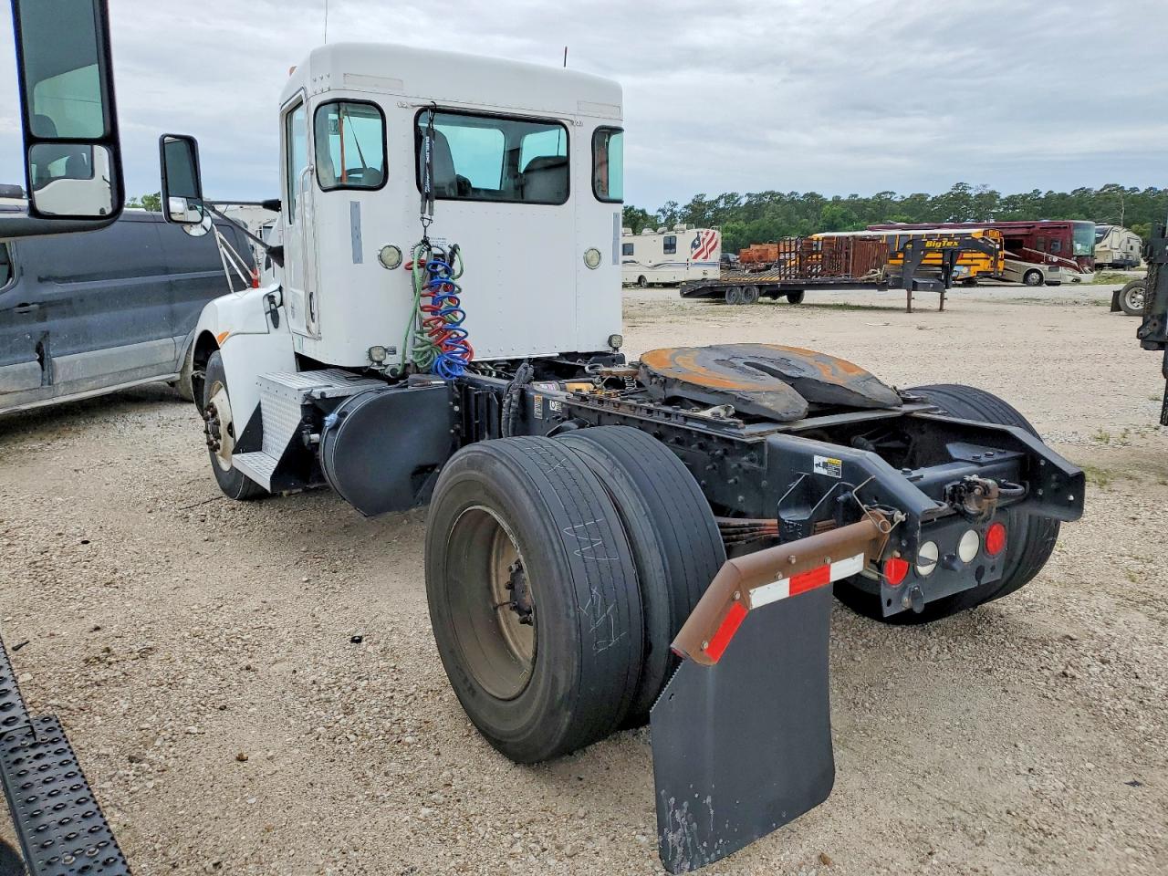 2015 KENWORTH All other VIN 2XKHAJ7X6FM462653 photo 3