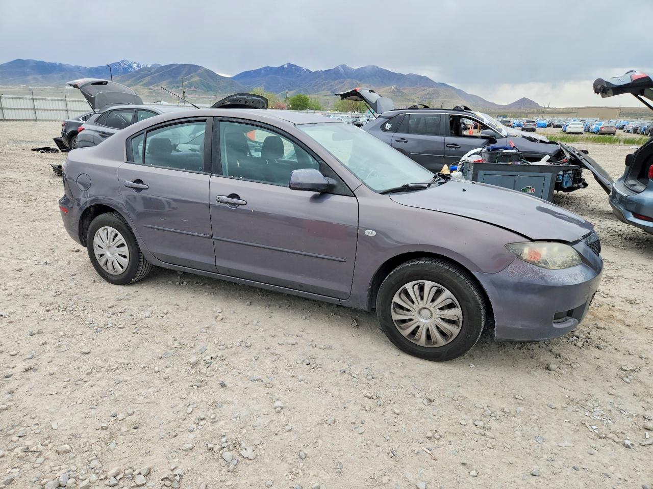2008 Mazda 3 VIN JM1BK12F481820789 photo 4
