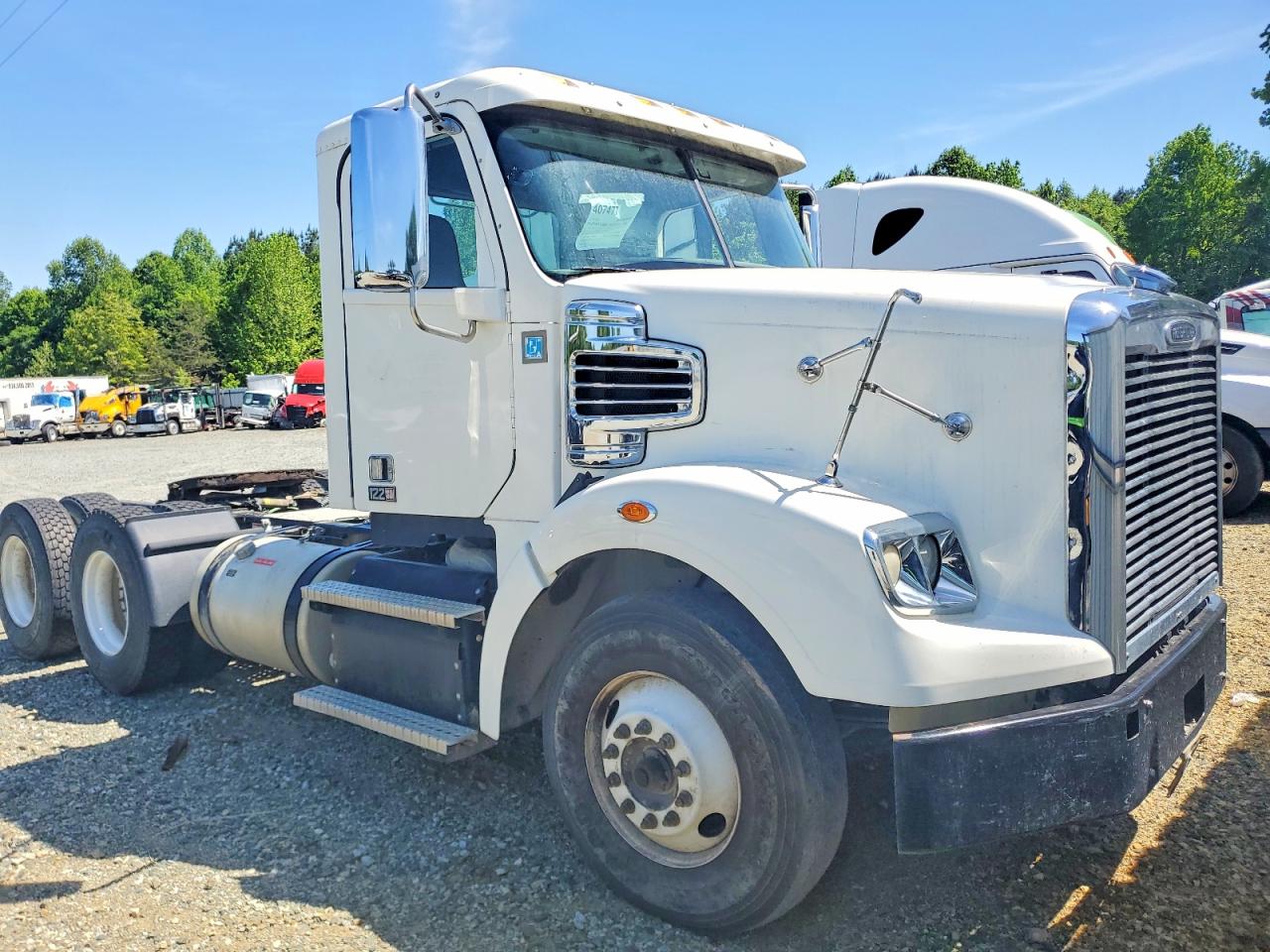 2022 FREIGHTLINER All models VIN 3AKJGNDR2NDNK8992 photo 1