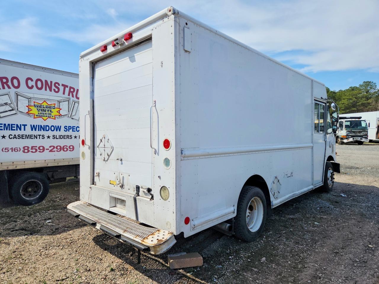 2007 FREIGHTLINER All other VIN 4UZACCCP57CZ86801 photo 3