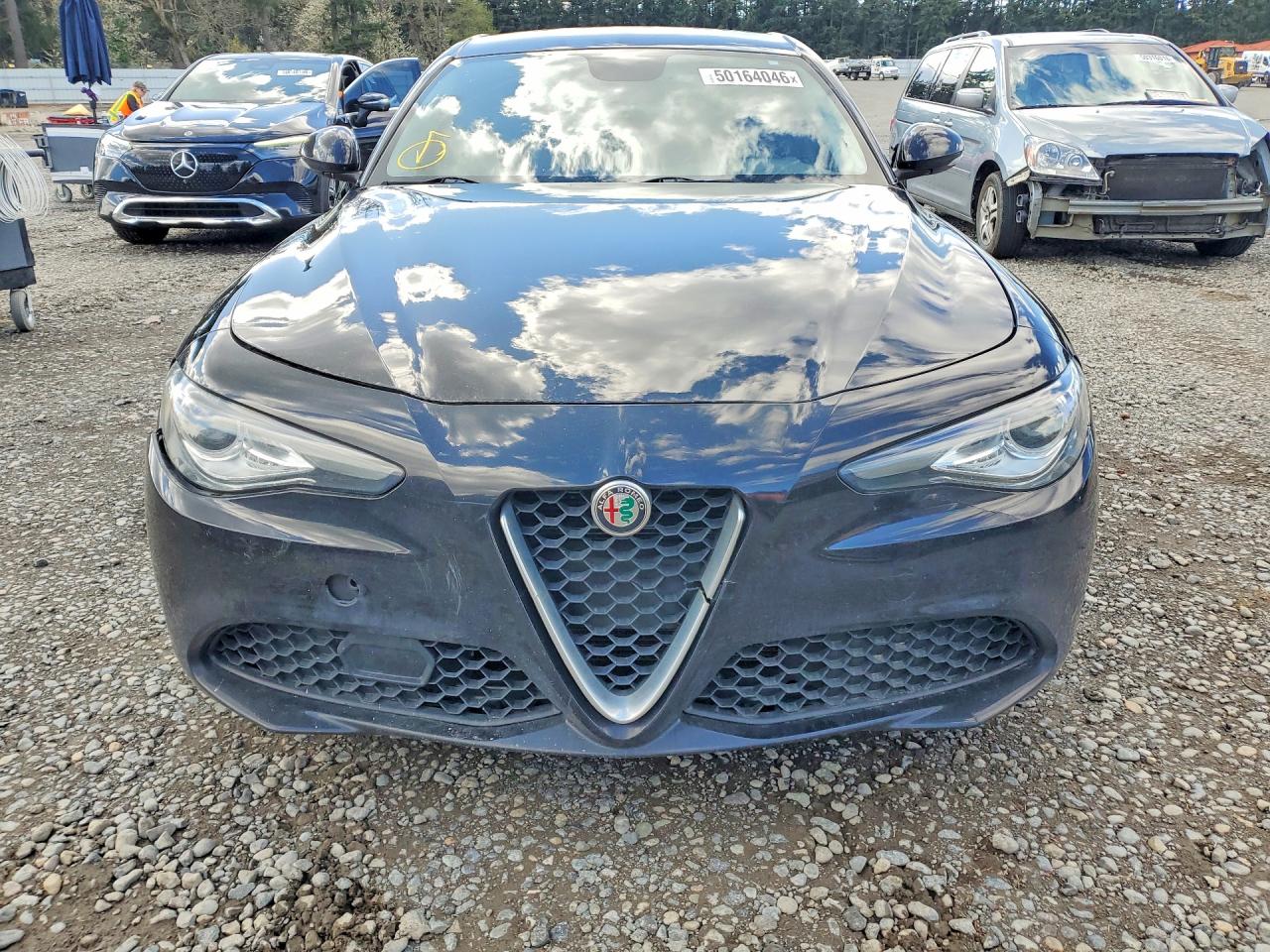 2018 ALFA Giulia VIN ZARFAEDN7J7576337 photo 5