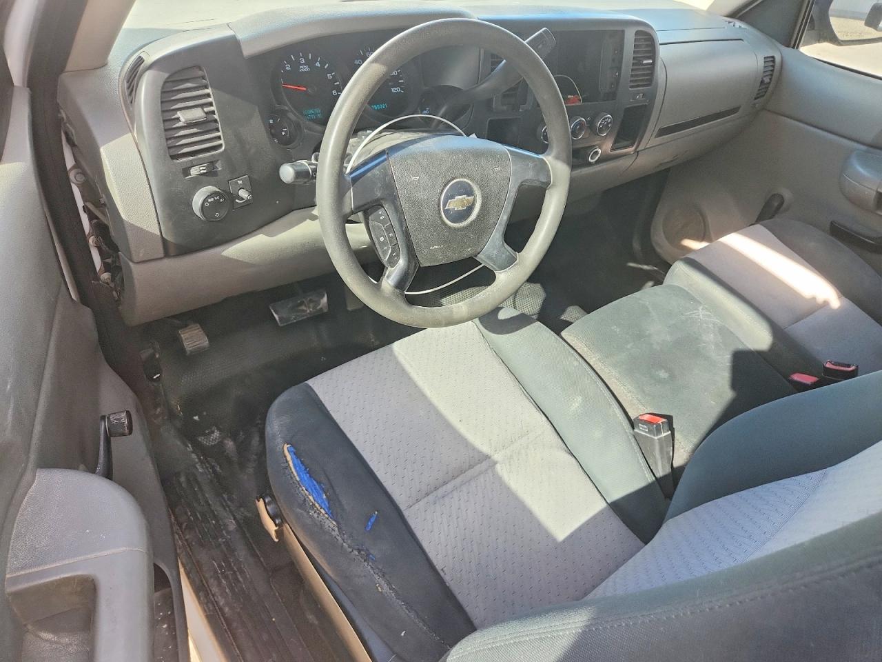 2008 CHEV Silverado VIN 1GCEC14XX8Z109972 photo 8