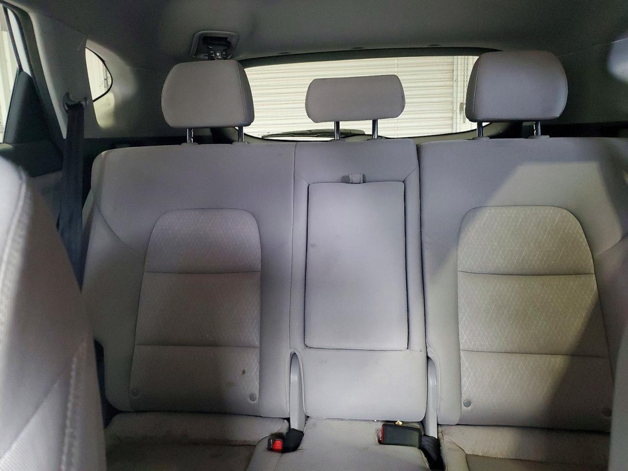 2018 HYUNDAI Tucson VIN KM8J3CA48JU615478 photo 10