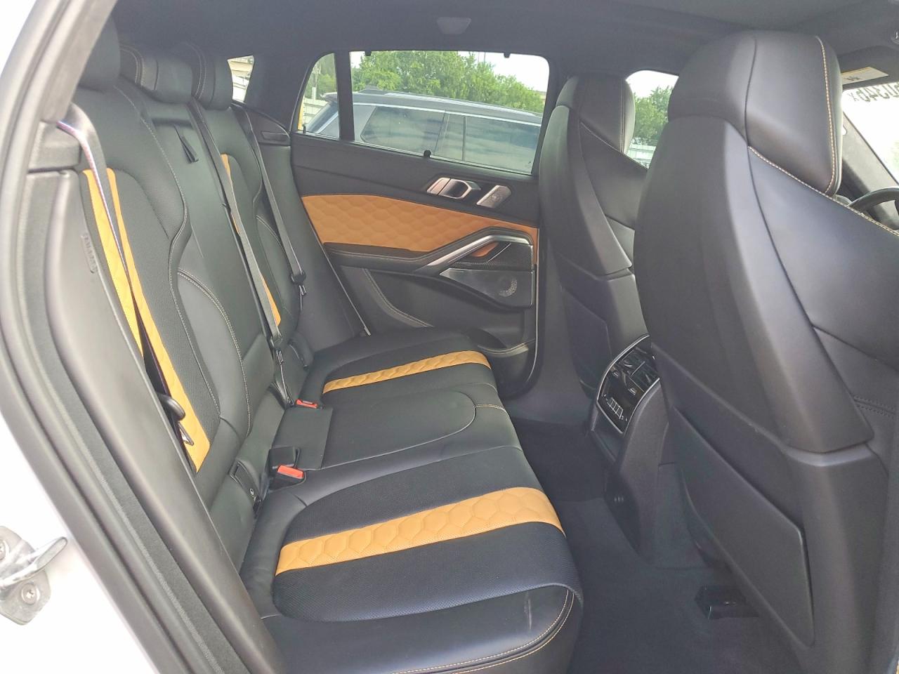 2020 BMW X6 VIN 5YMCY0C09L9B05681 photo 11