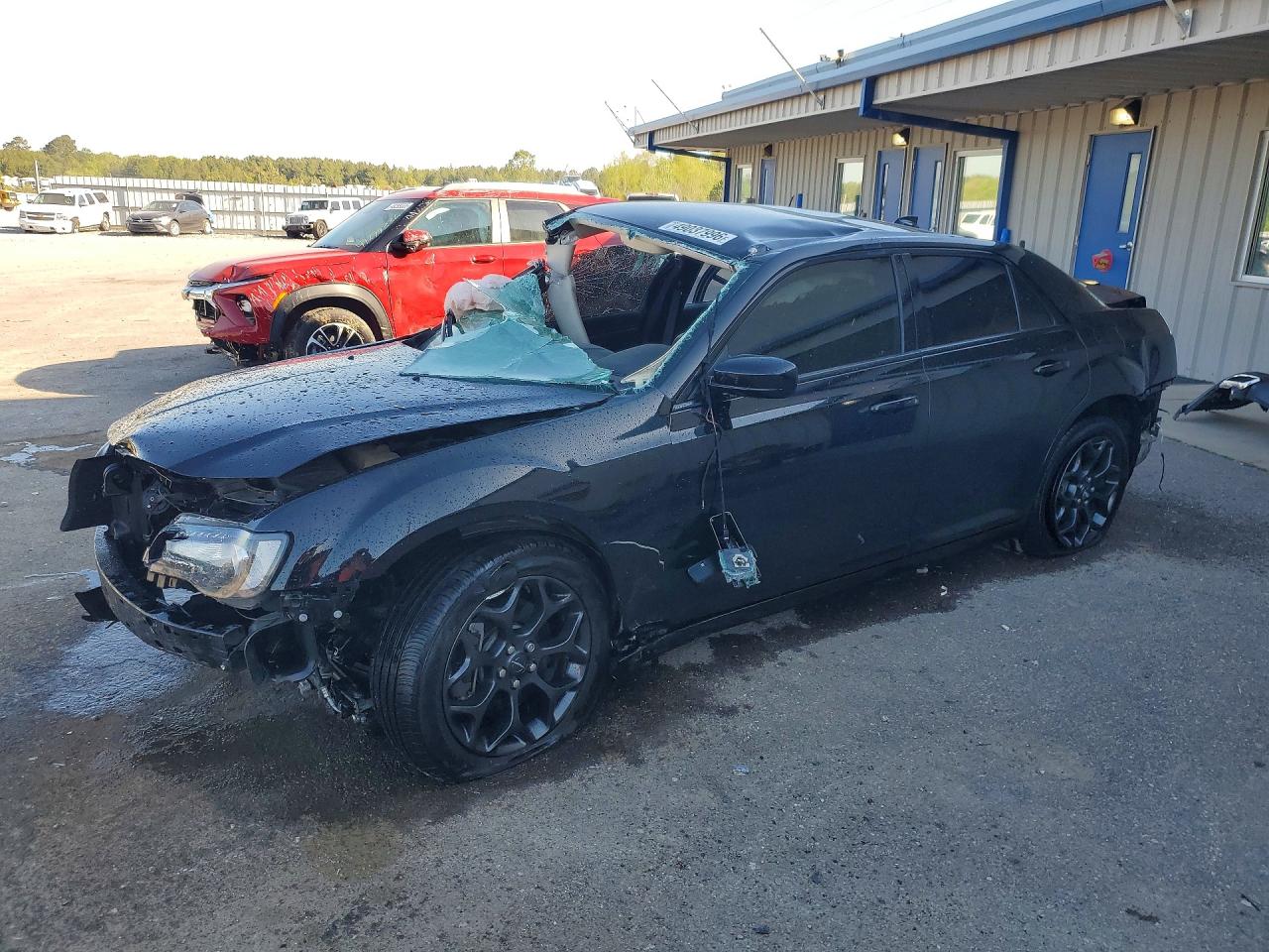 2020 Chrysler 300 VIN 2C3CCARG7LH123132 photo 1