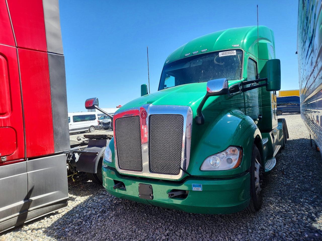 2019 KENWORTH All other VIN 1XKYDP9XXKJ303711 photo 2