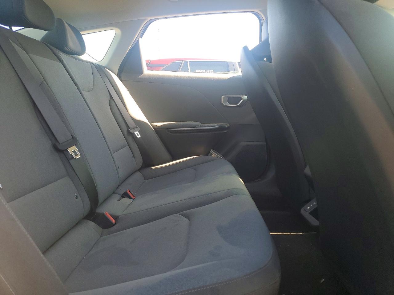 2025 Kia All other VIN 3KPFT4DE5SE100782 photo 10