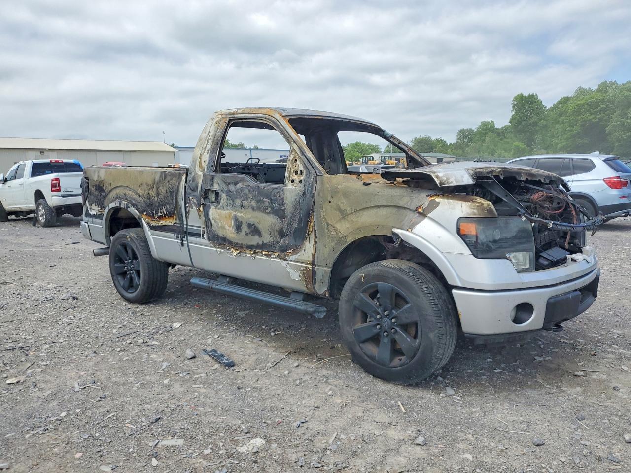 2014 Ford F150 VIN 1FTMF1ET5EFA55475 photo 4