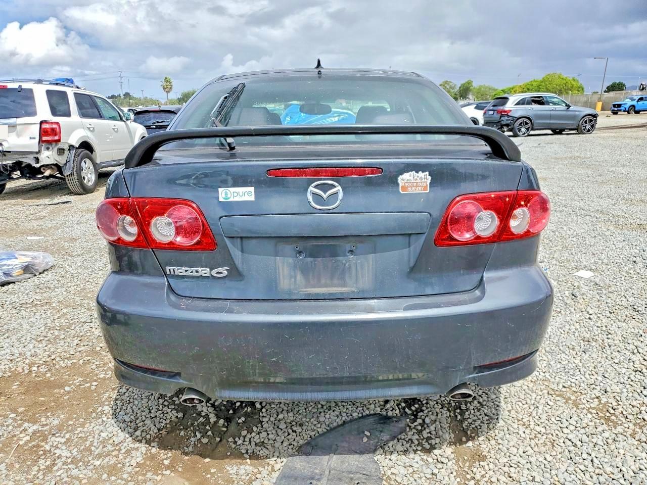 2004 Mazda 6 VIN 1YVHP84C745N89617 photo 6