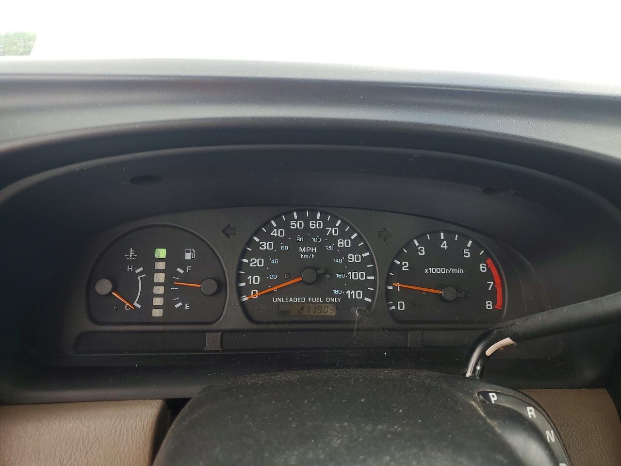 2000 Nissan Frontier VIN 1N6DD26SXYC305104 photo 9