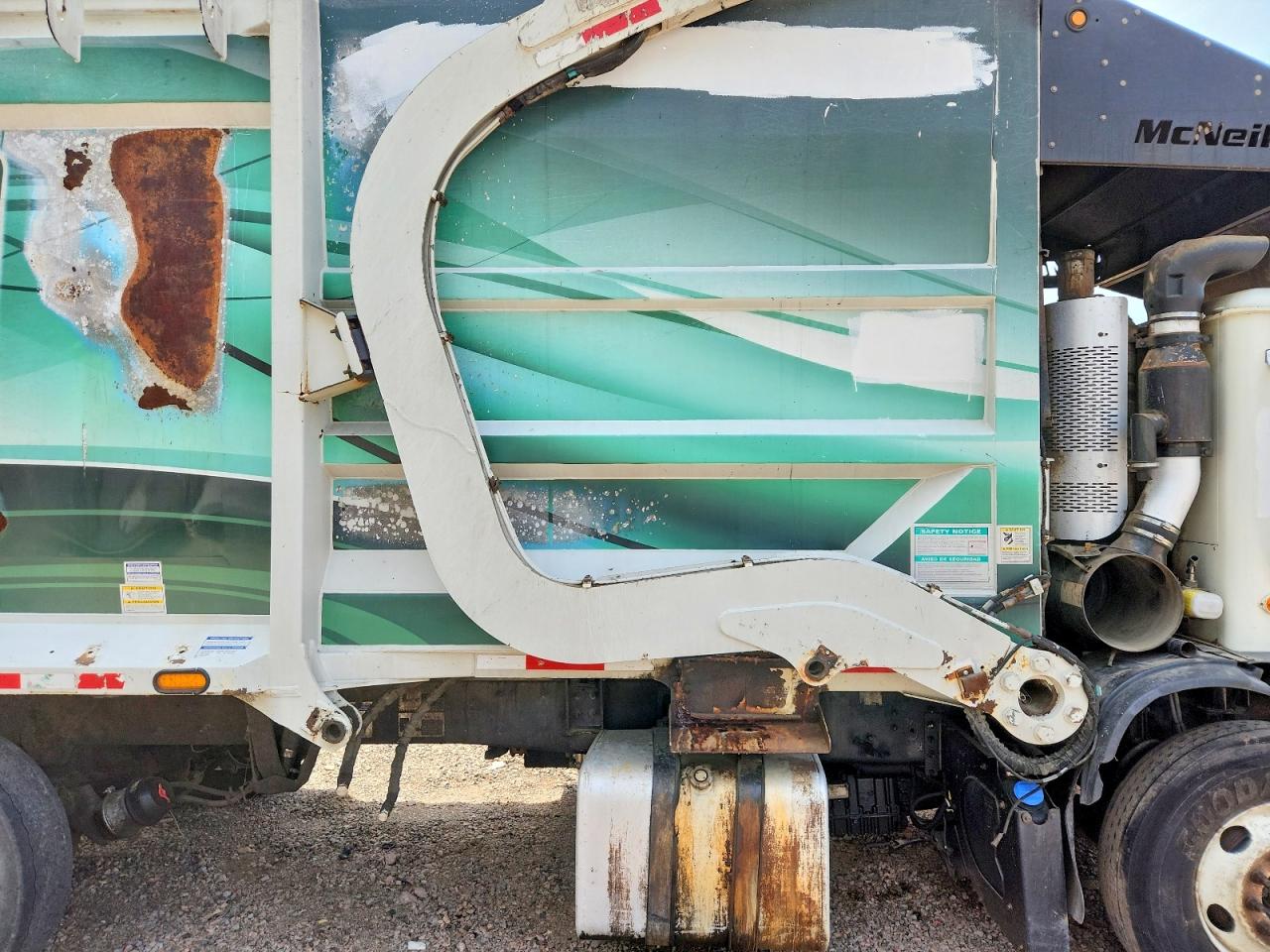 2016 MACK All other VIN 1M2AV04C8GM014978 photo 6