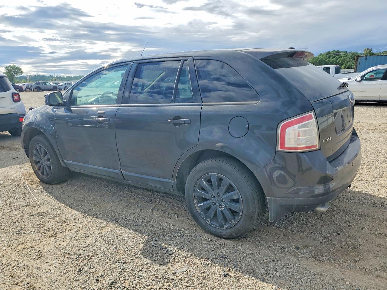 2007 FORD Edge VIN 2FMDK49C47BA27030 photo 2