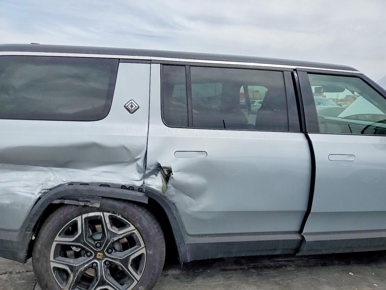 2025 Rivian Ris VIN 7PDSGBBA2SN072323 photo 10