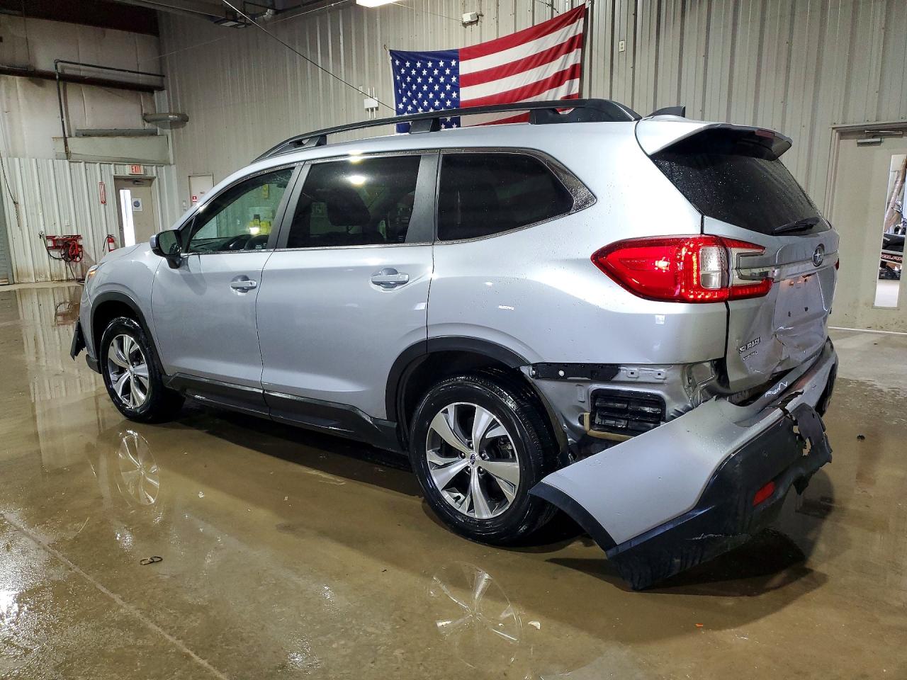 2025 Subaru Ascent VIN 4S4WMADD1S3423295 photo 2