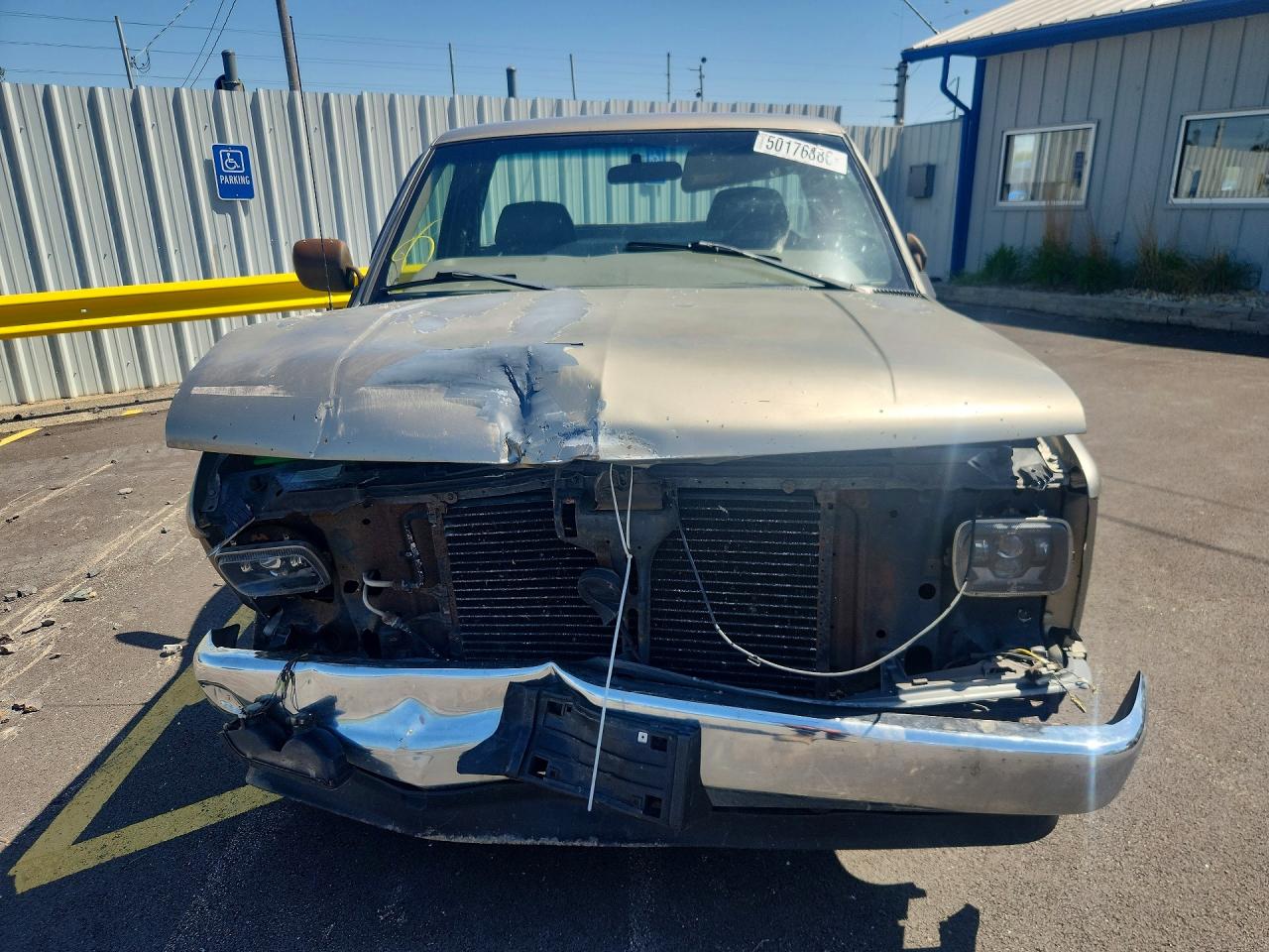 1998 GMC SIERRA VIN 1GTEC14W3WZ537824 photo 5