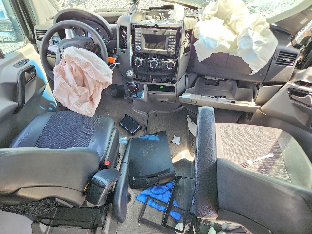 2016 Mercedes-Benz Sprinter VIN 8BRPE7DD5GE130227 photo 8