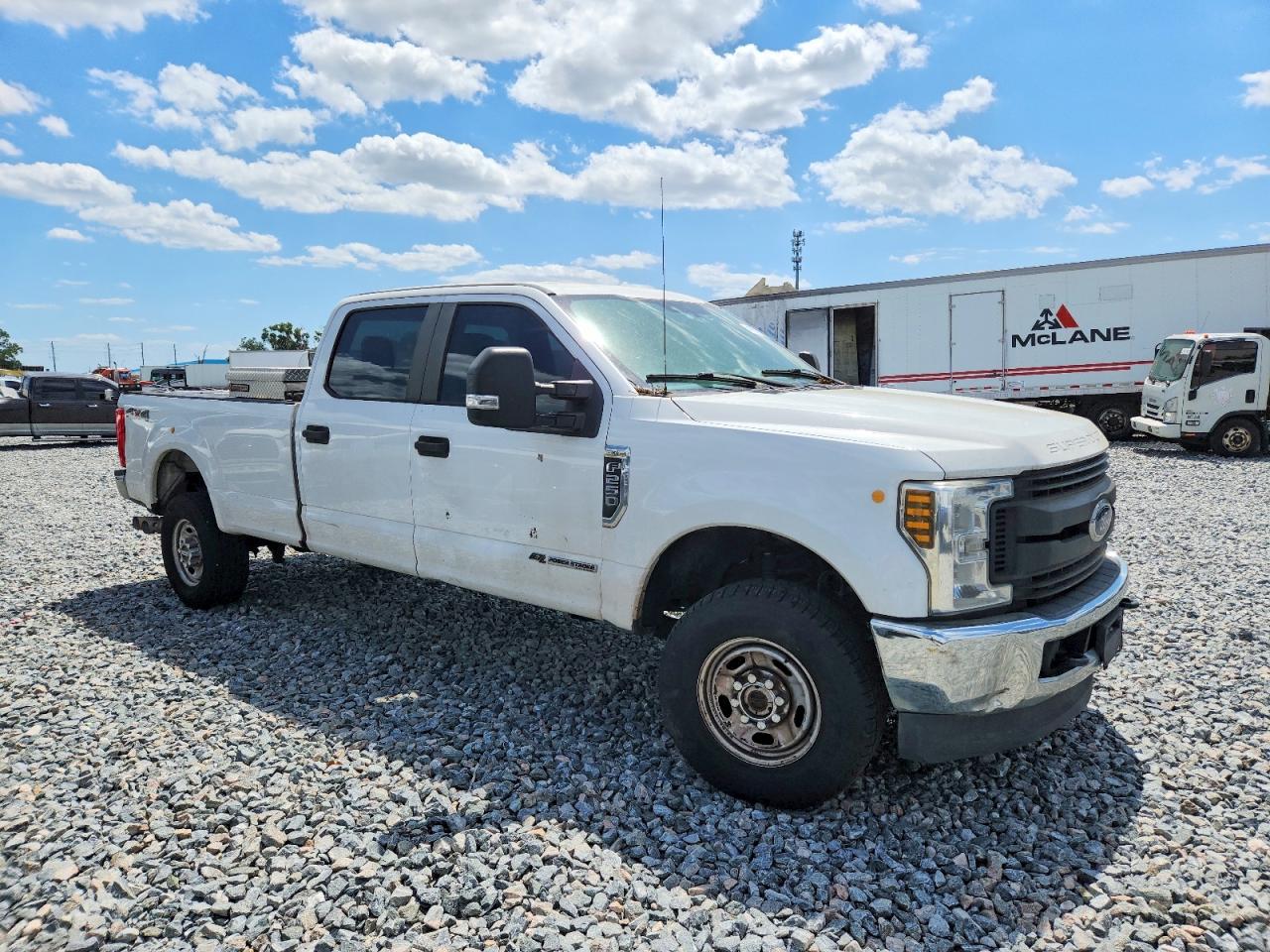 2018 Ford F250 VIN 1FT7W2BT5JEB94934 photo 1