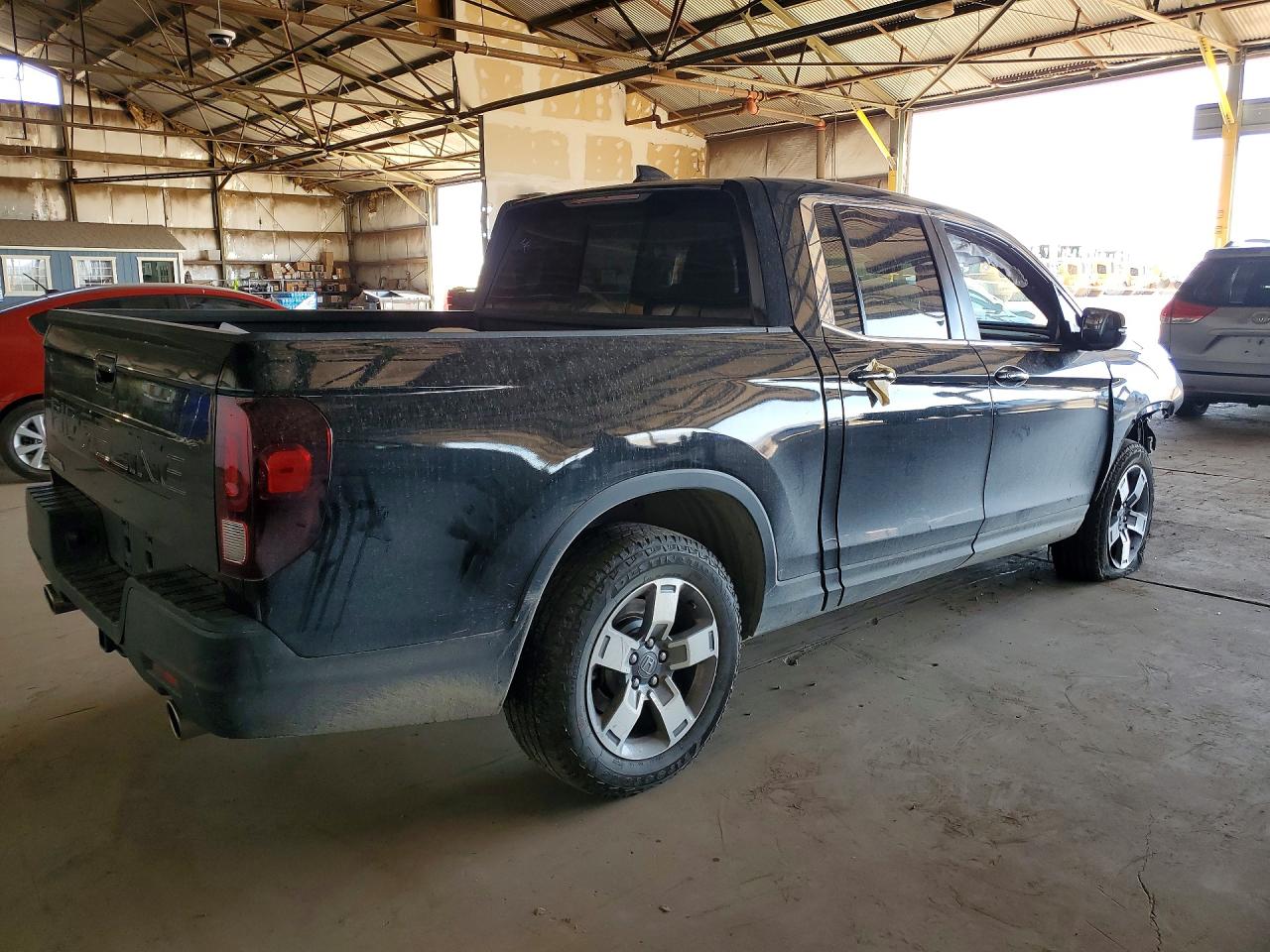 2025 Honda Ridgeline VIN 5FPYK3F55SB035615 photo 3