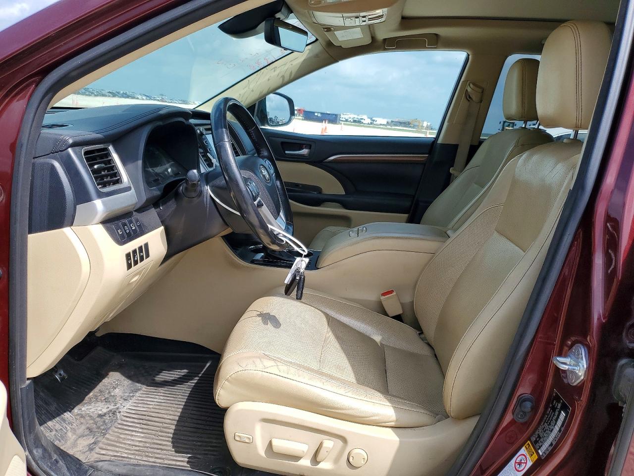 2017 TOYOTA Highlander VIN 5TDDZRFH6HS435932 photo 7