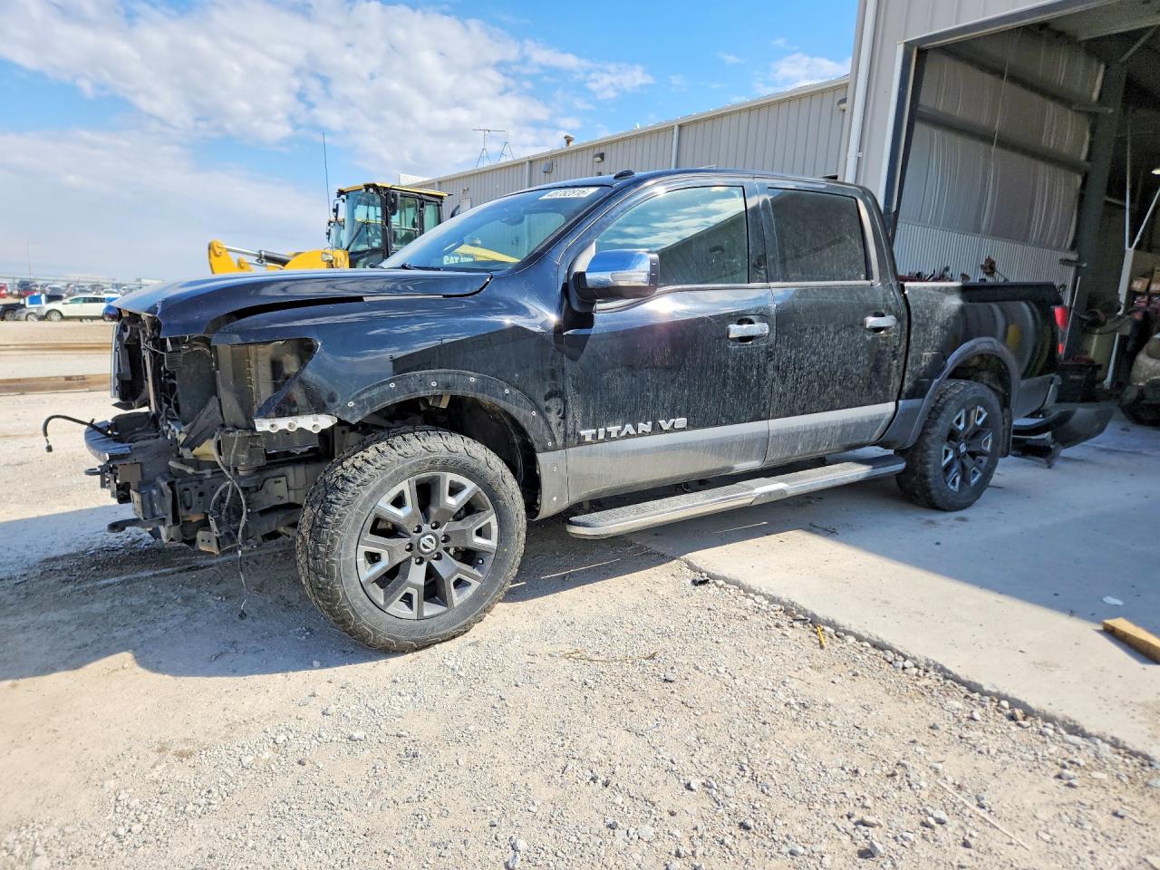 2020 Nissan TITAN VIN 1N6AA1ED8LN500480 photo 1