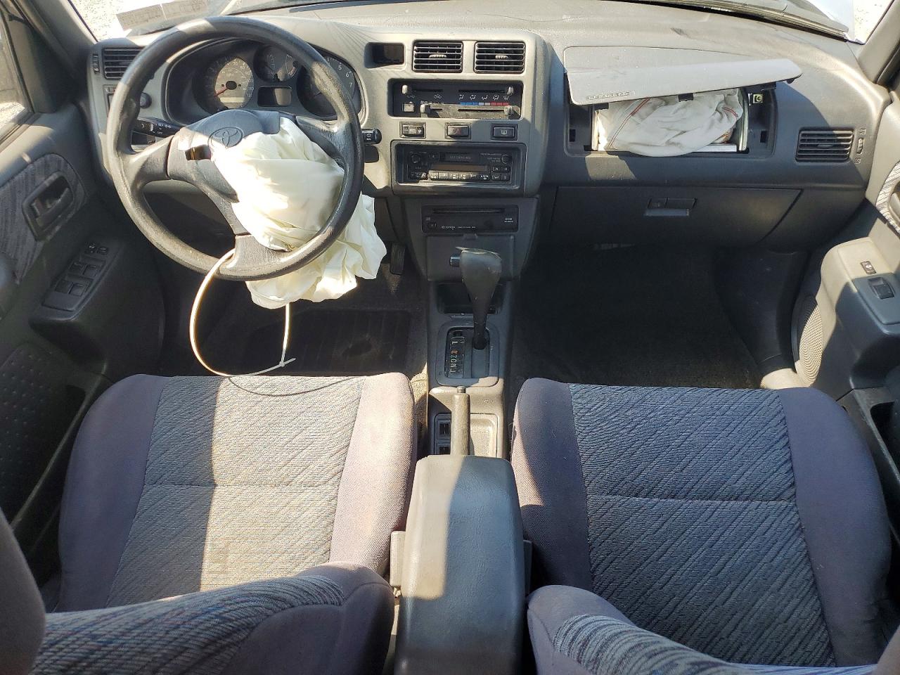1998 Toyota Rav4 VIN JT3HP10V5W0193923 photo 8