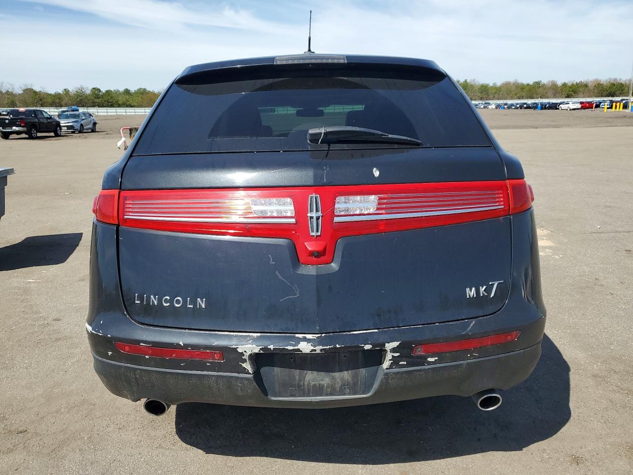 2013 Lincoln Mkt VIN 2LMHJ5FK8DBL54018 photo 6