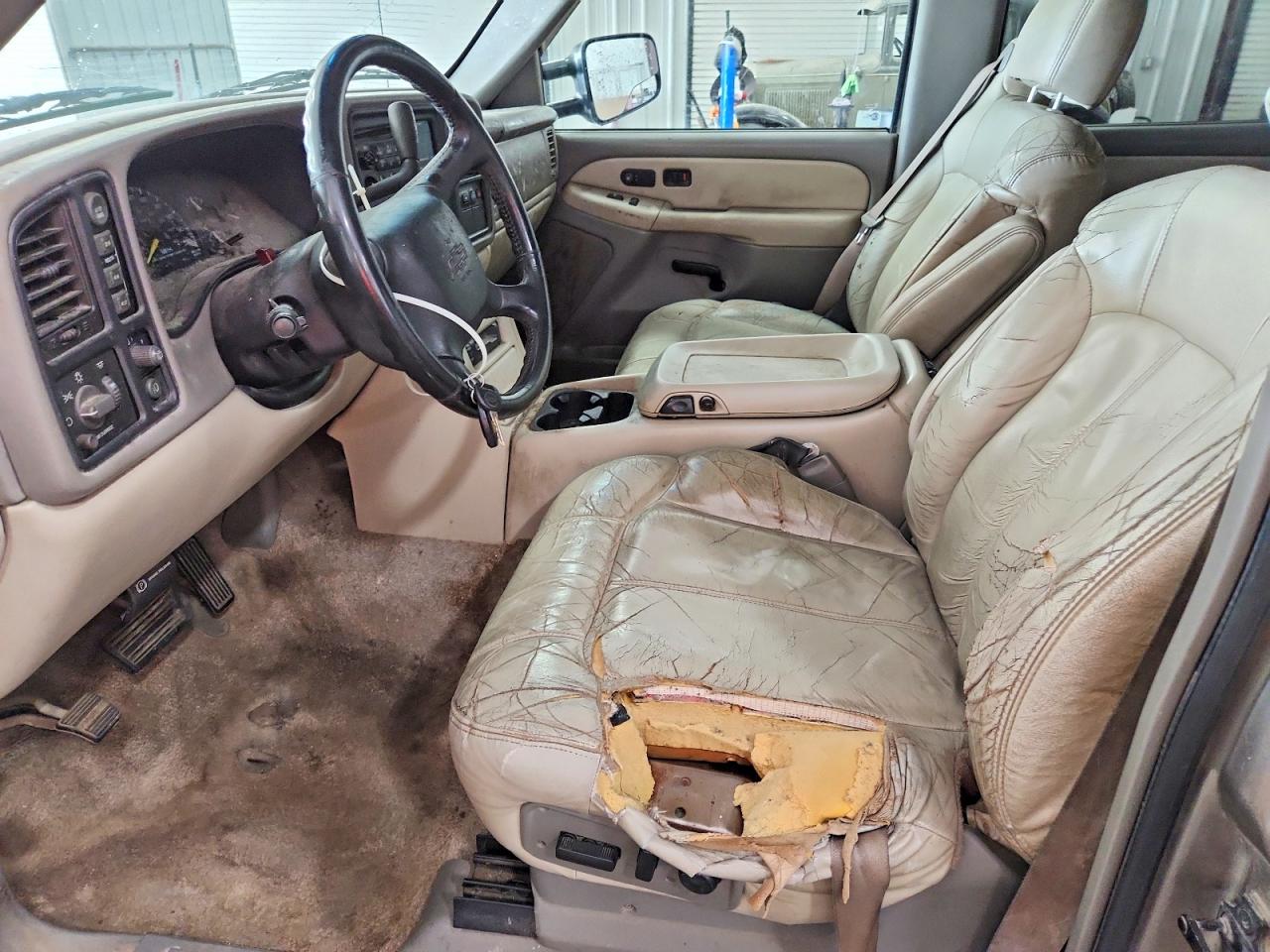 2001 Chevrolet Tahoe VIN 1GNEK13T21J142543 photo 7