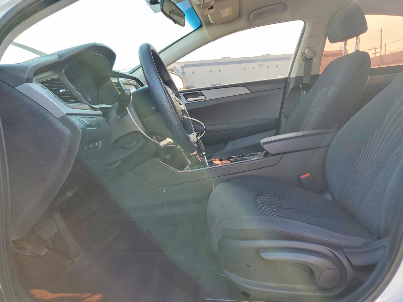 2018 HYUN Sonata VIN 5NPE24AF2JH697167 photo 7