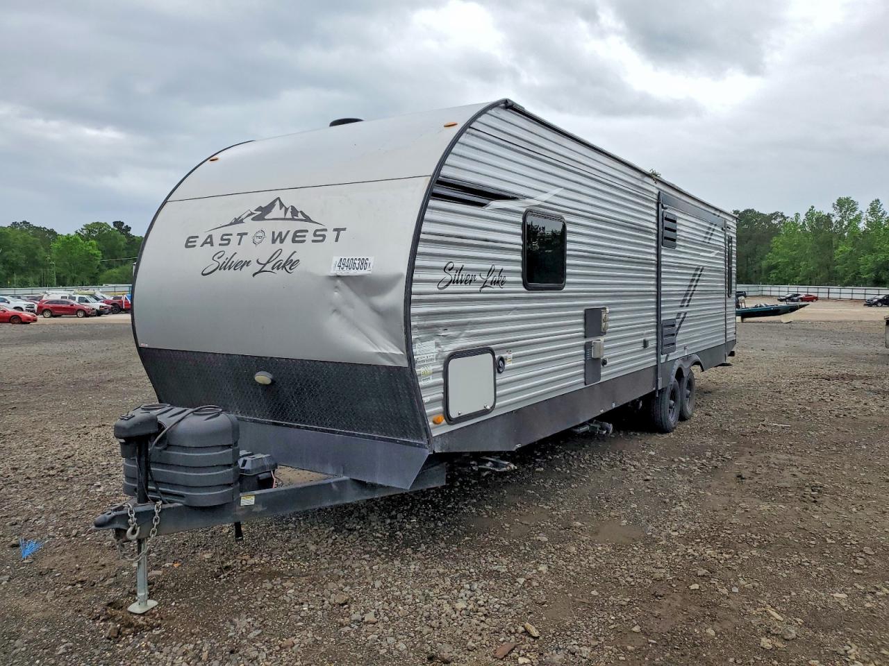 2022 EAST Silver lak VIN 5ZT2SKUB7N9011301 photo 2