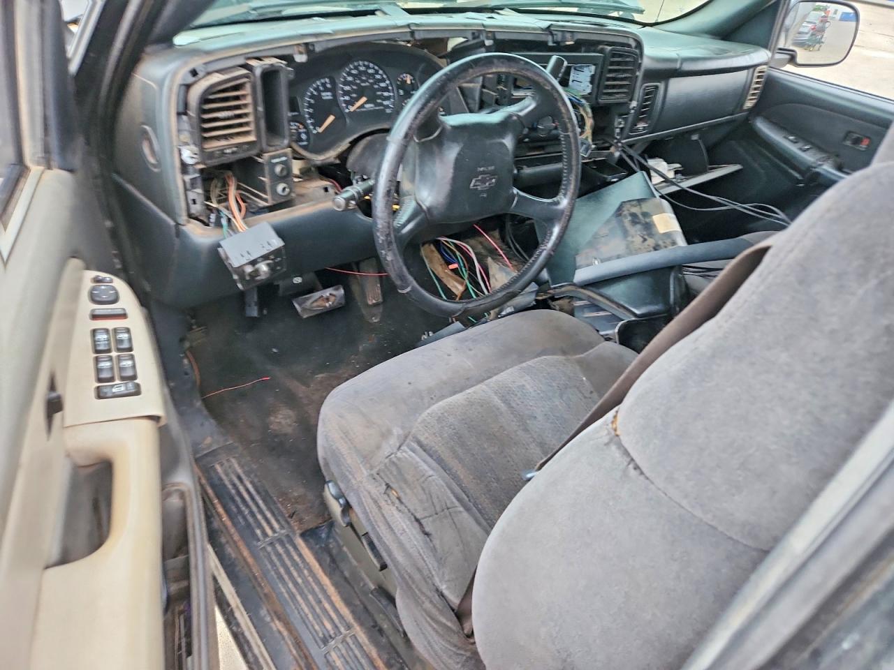 2002 CHEVROLET Silverado VIN 1GCGC13UX2F167265 photo 8
