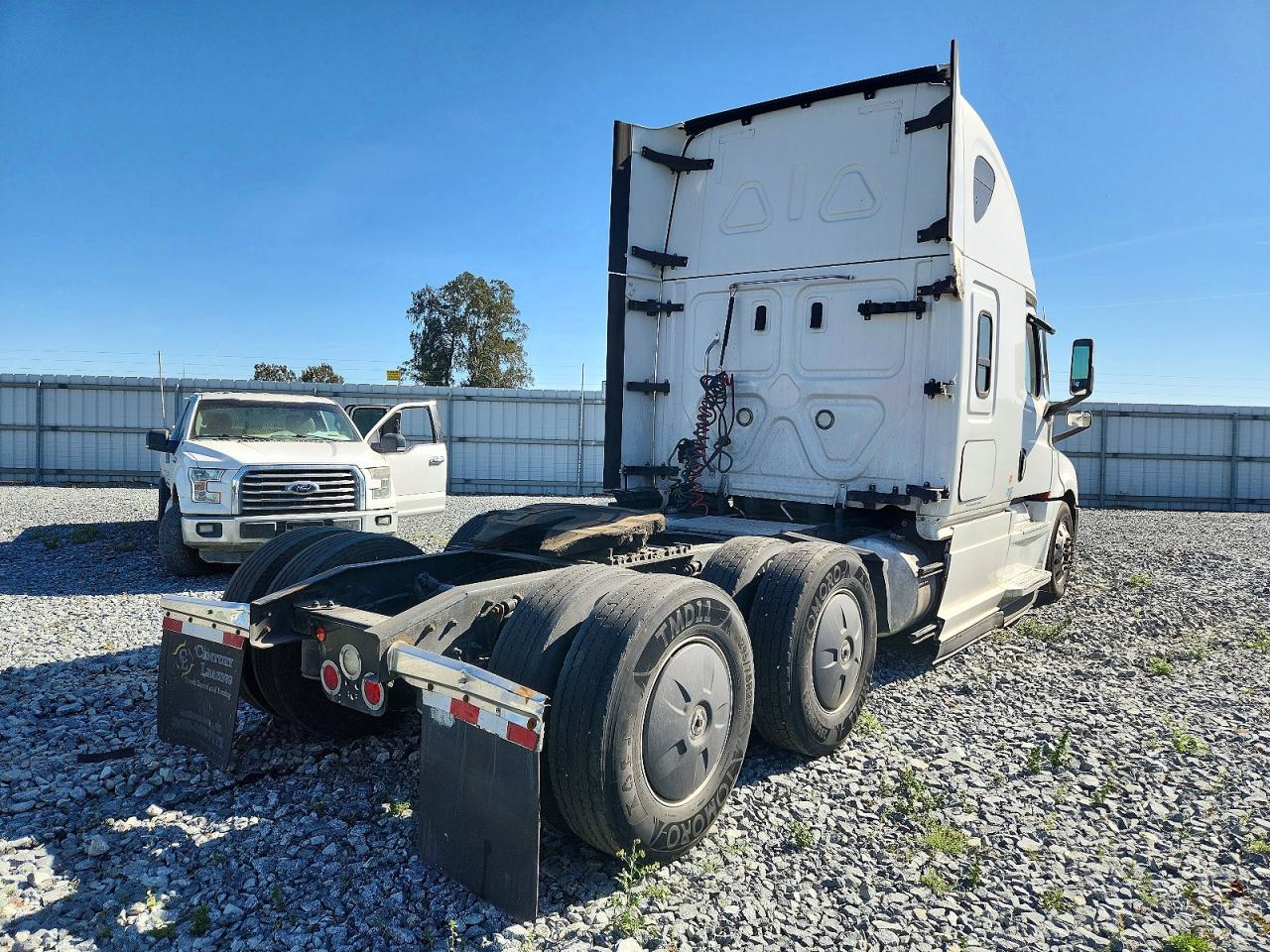 2020 FREIGHTLINER All other VIN 3AKJHHDR3LSMF1116 photo 4