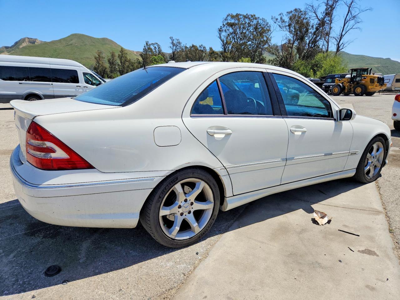 2007 Mercedes-Benz C class VIN WDBRF52H27F861790 photo 3