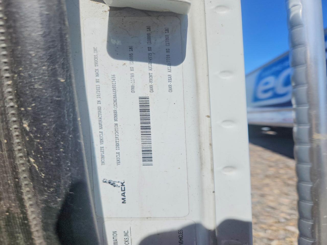 2024 MACK Md VIN 1M2MDBAAXRS013456 photo 10