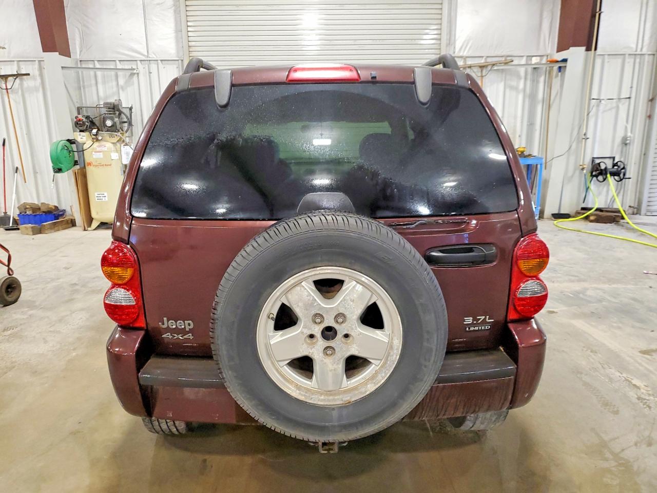 2004 Jeep Liberty VIN 1J4GL58K34W188115 photo 6