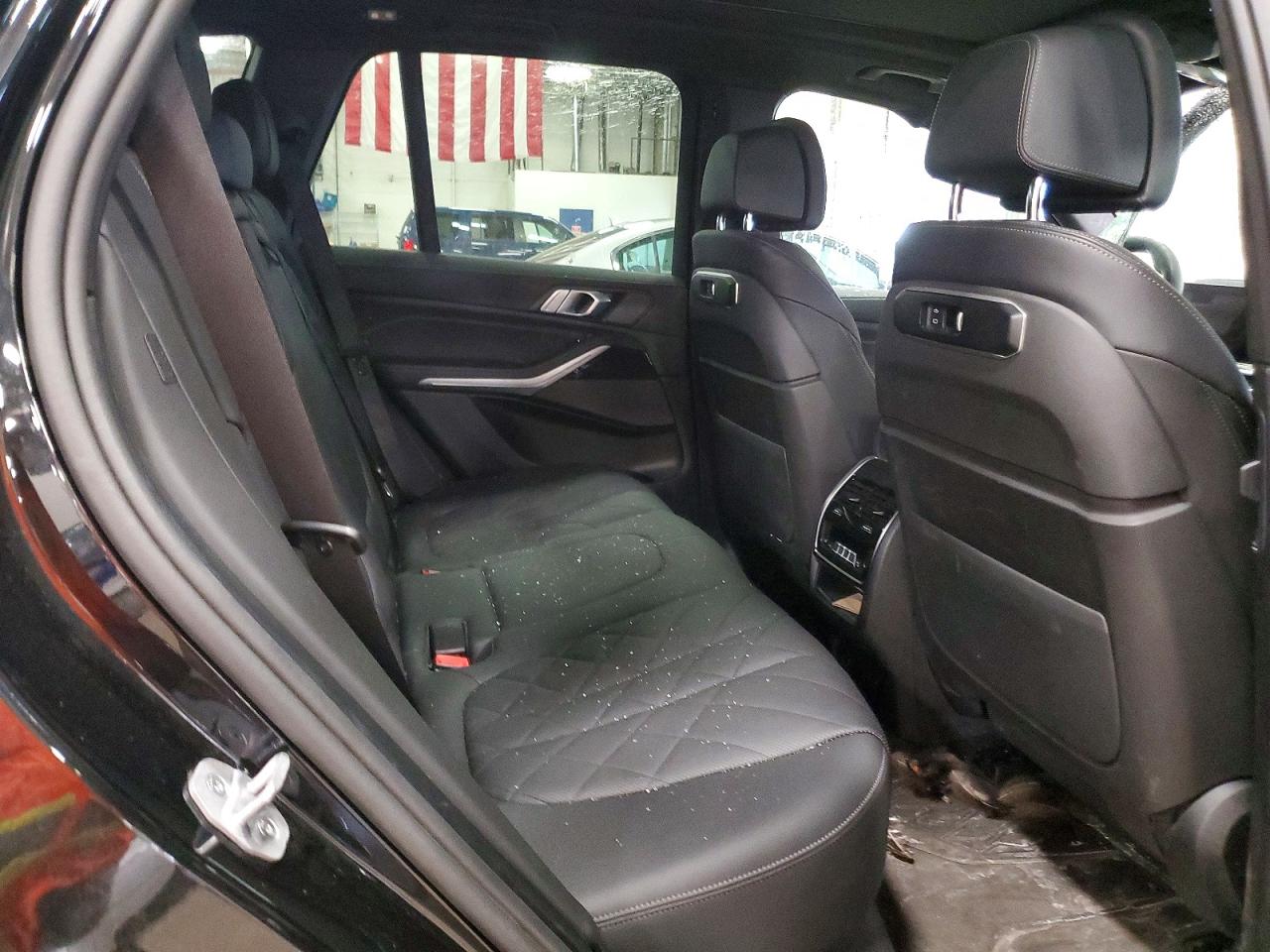 2025 BMW X5 VIN 5UX23EU05S9W56988 photo 11