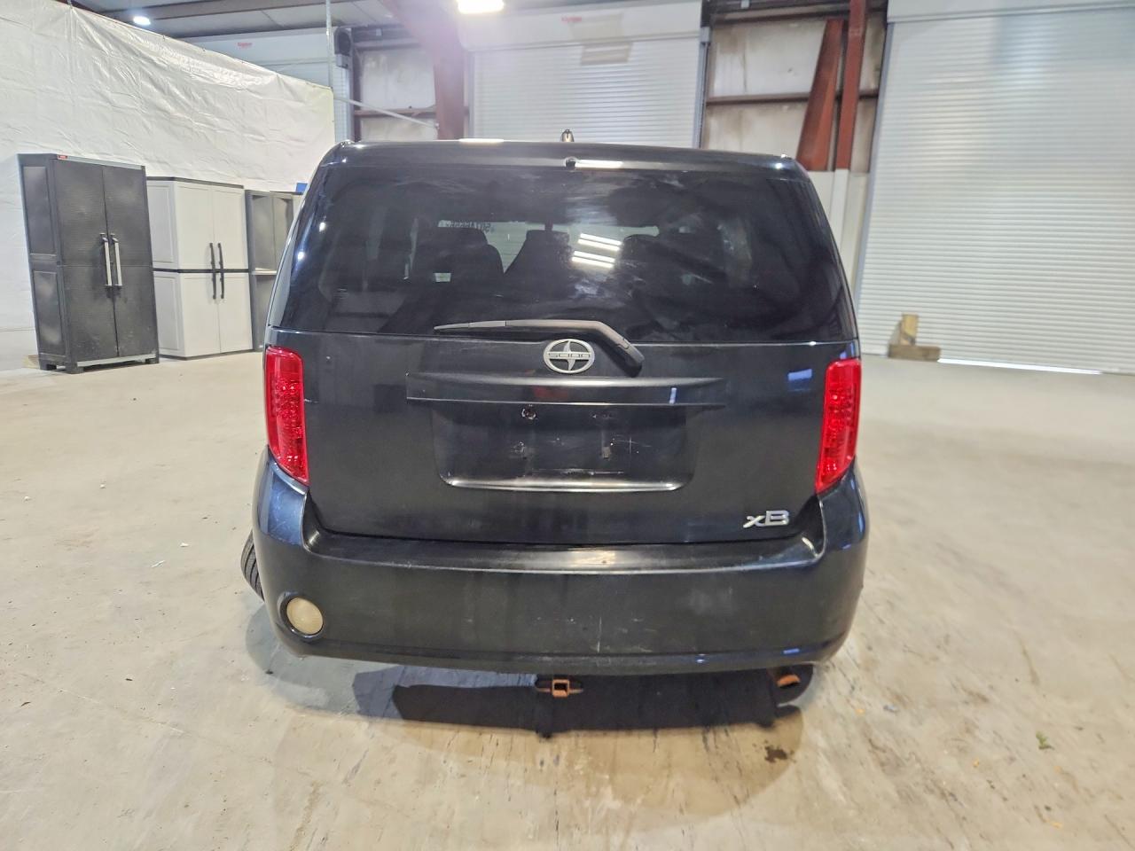 2008 Toyota Scion VIN JTLKE50E581010147 photo 6