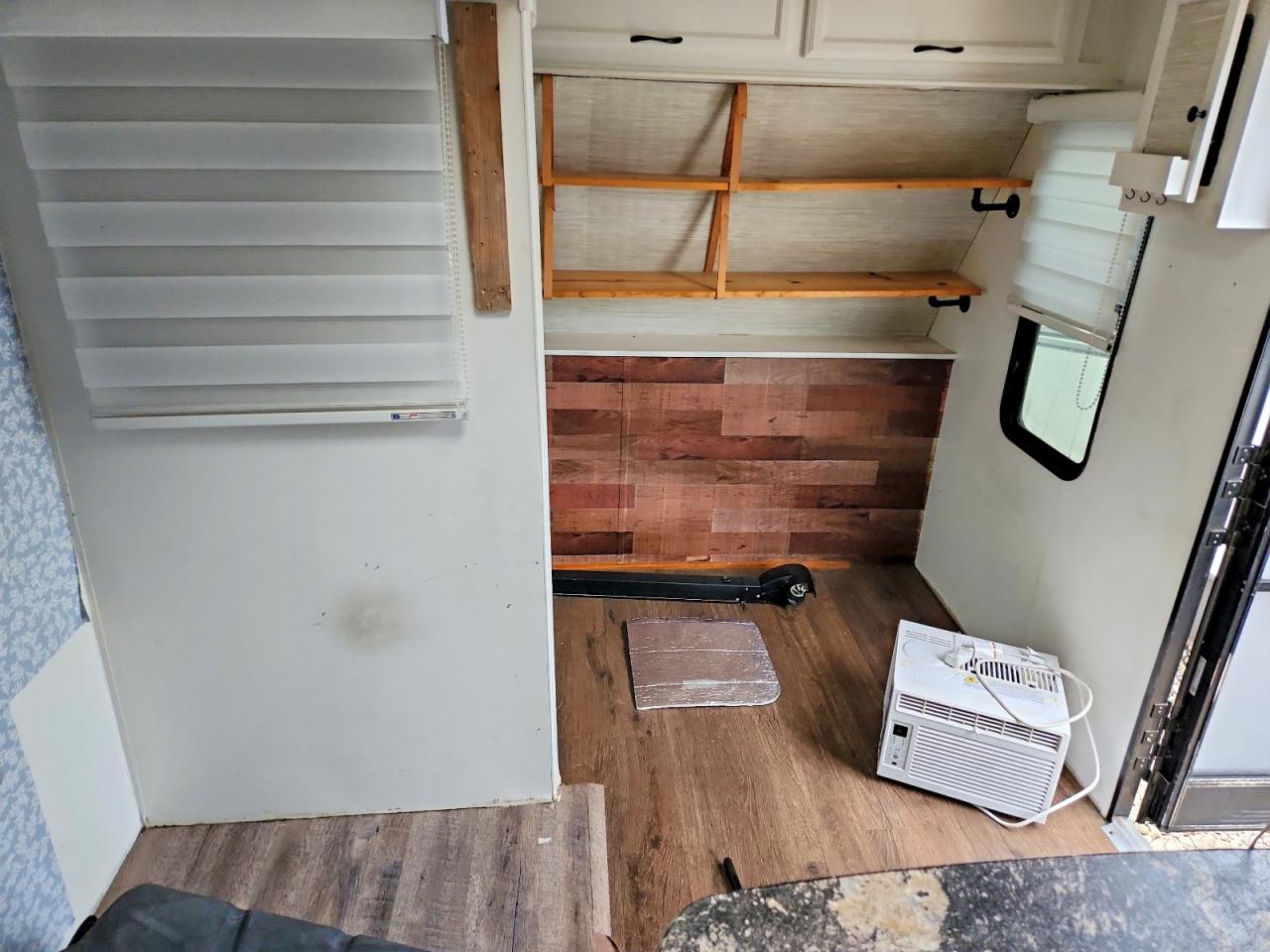2017 STARCRAFT Rv VIN 1SABS0BRXH2875062 photo 5