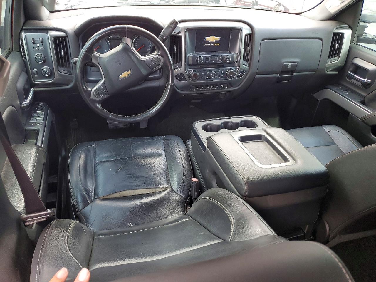 2018 Chevrolet All models VIN 1GC1KVEY2JF140382 photo 8