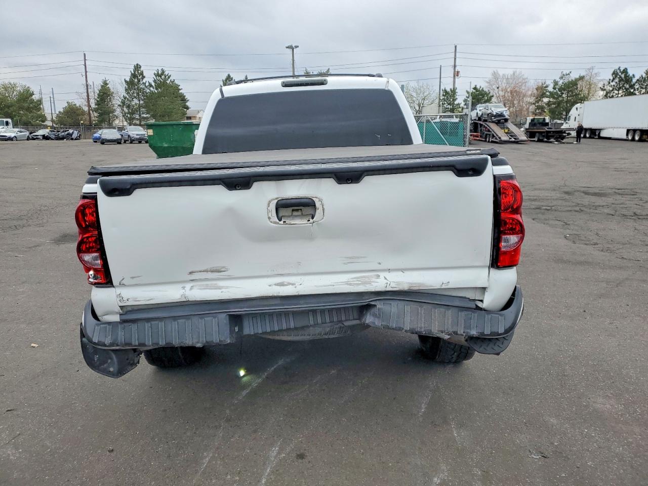 2004 CHEV Silverado VIN 2GCEC13T641374387 photo 6