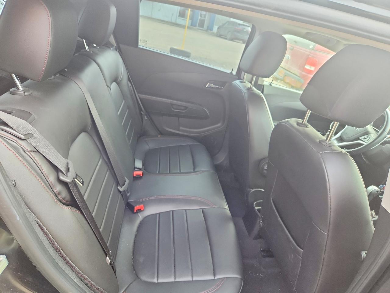 2018 Chevrolet SONIC VIN 1G1JF6SB9J4128129 photo 10
