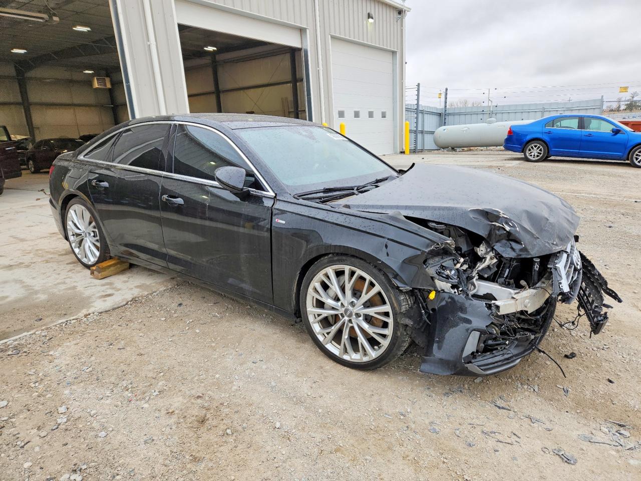 2019 Audi A6 VIN WAUM2AF24KN076429 photo 4